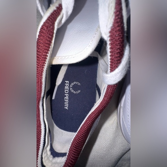 Fred Perry Kendrick, White Tipped Cuff Canvas Trainers, Men’s Size US 8 - Picture 7 of 7